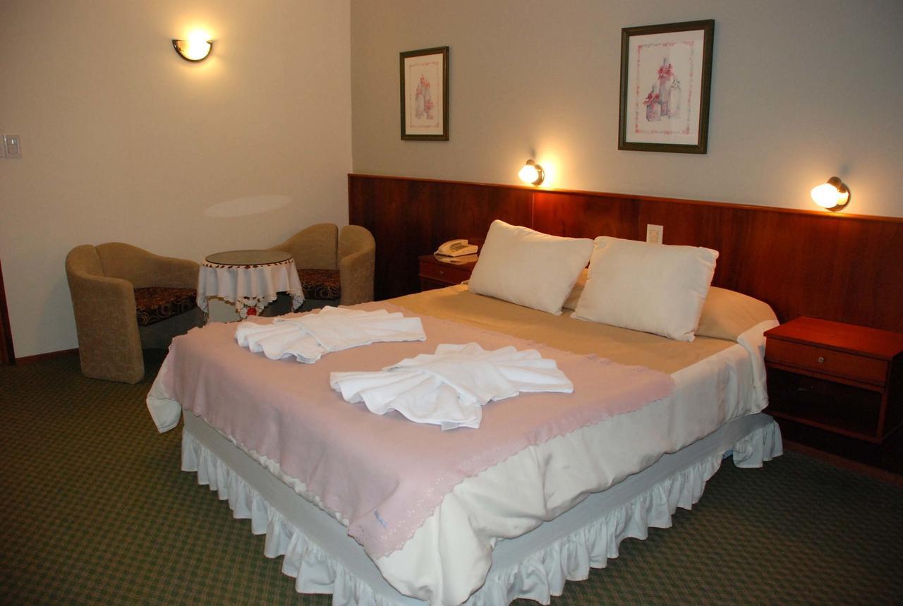 Hotel La Posta Oncativo Eksteriør bilde